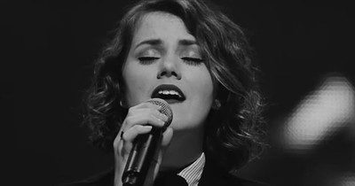 Hillsong United "Oceans" (Where Feet May Fail) Breakthrough Anthem