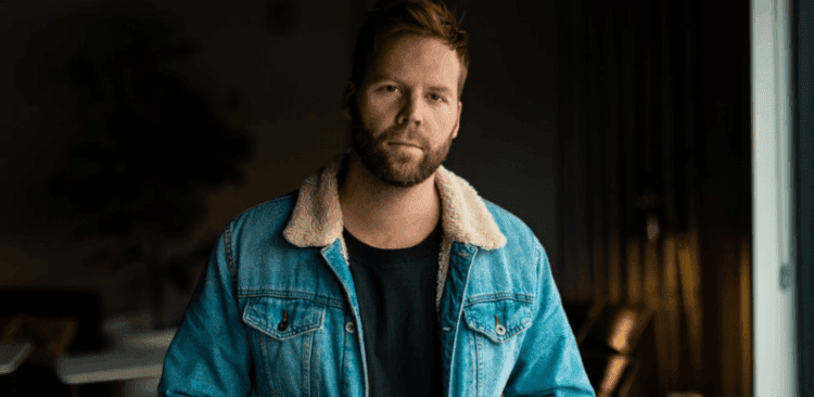 Patrick Mayberry Easy to Praise Breakthrough Anthem on Good Christian Music.com