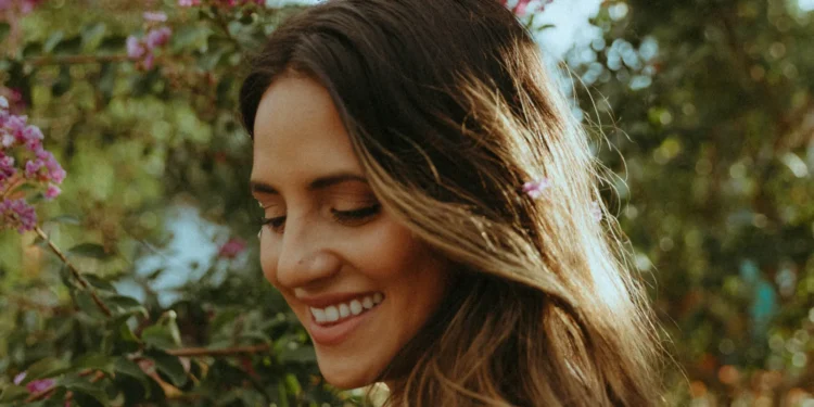 Tasha Layton The one you love with Rachael Lampa Feature GoodChristianMusic.com