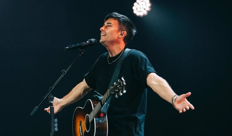 Phil Wickham I Believe on GoodChristianMusic.com