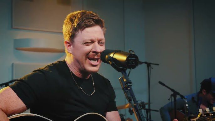 Adam Sanders on GoodChristianMusic.com