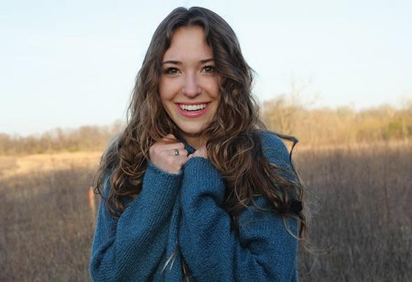 Lauren Daigle on GoodChristianMusic.com