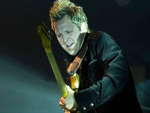 Lincoln Brewster There is Power on GoodChristianMusic.com