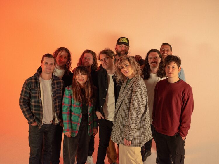 Hillsong United Good Grace on GoodChristianMusic.com