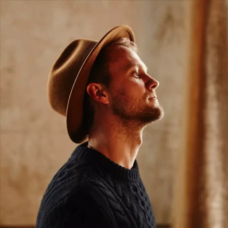 Andrew Ripp on GoodChristianMusic.com