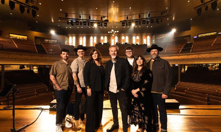 Casting Crowns On GoodChristianMusic.com