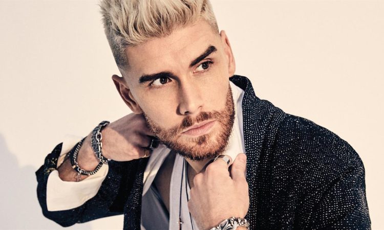 Colton Dixon on GoodChristianMusic.com
