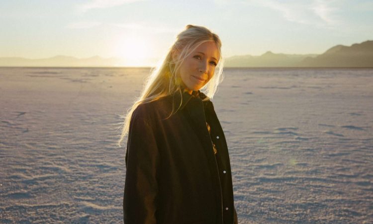 Ellie Holcomb New Song Alert Hope's Gonna Find You on Good Christian Music.com