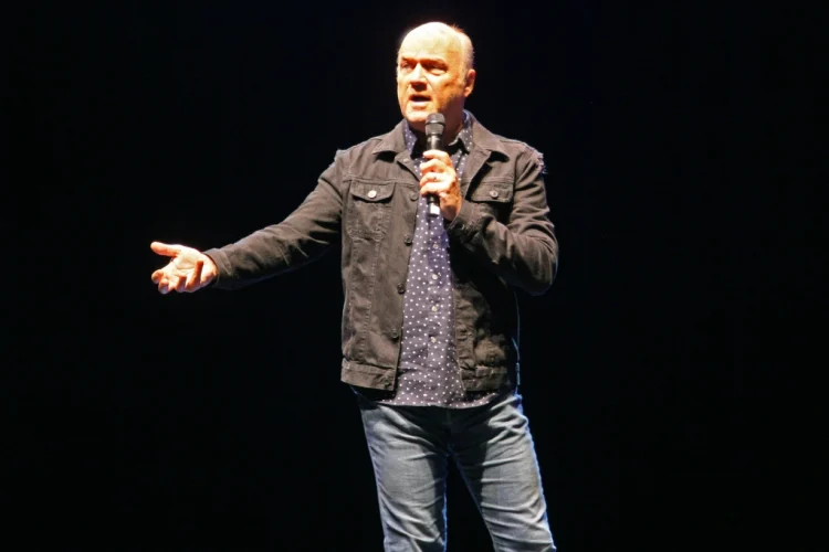 Greg Laurie Preacher Feature on Good Christian Music.com