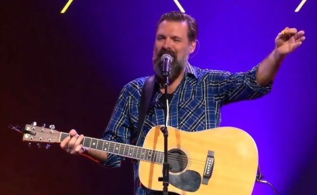 Mac Powell on GoodChristianMusic.com