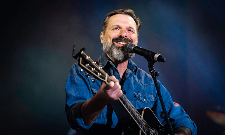 Mac Powell on GoodChristianMusic.com