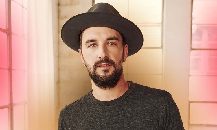 Rhett Walker on GoodChristianMusic.com