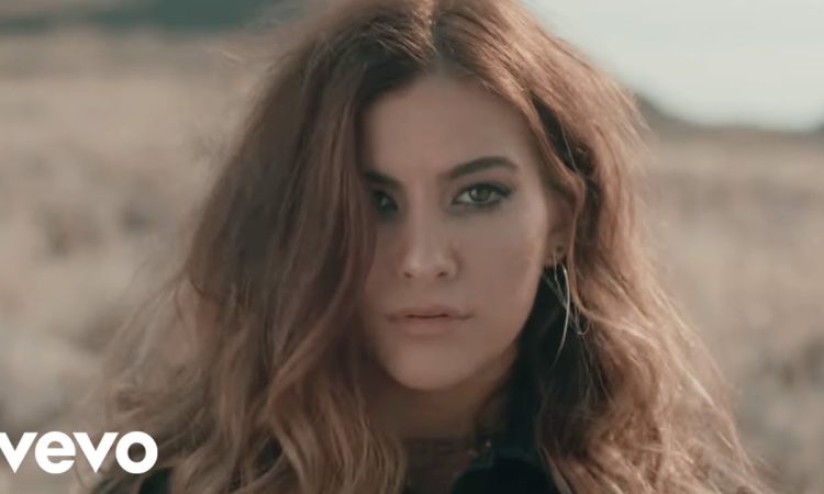 GoodChristianMusic.com for Keep on Hoping Riley Clemmons