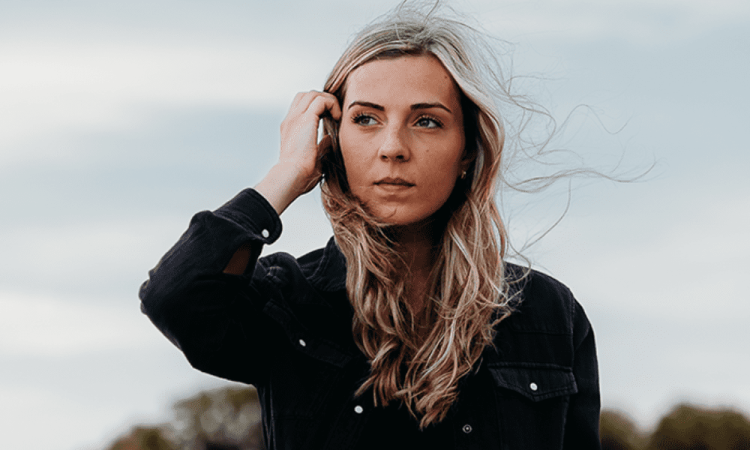 Samantha Ebert on GoodChristianMusic.com