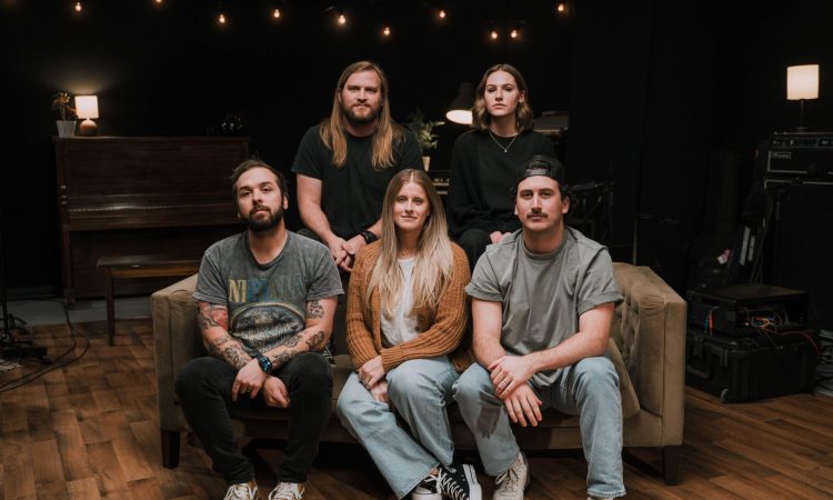 Vertical Worship on Good Christian Music.com