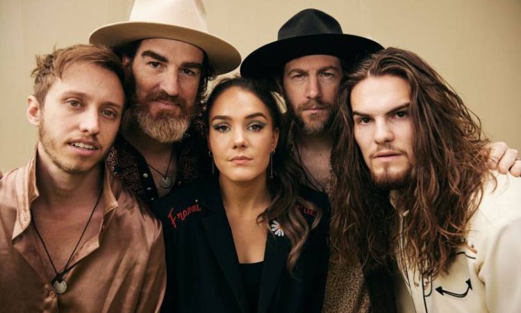 We The Kingdom on GoodChristianMusic.com