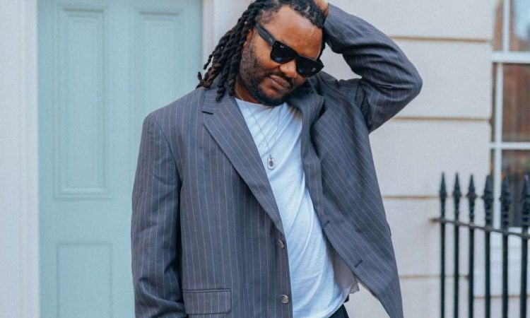 Blessing Offor "Your Love" on Good Christian Music