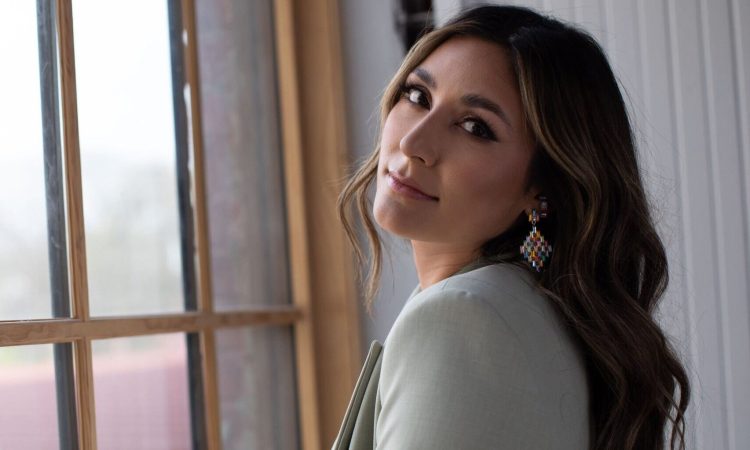 Iveth Luna "In You" Share Worthy Song on Good Christian Music.com