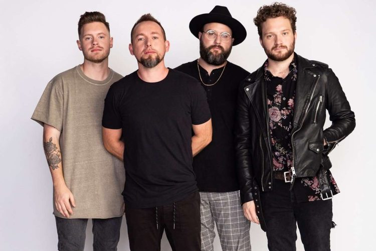 We are Messengers on GoodChristianMusic.com